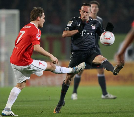 疑对这位世 疑对这位世