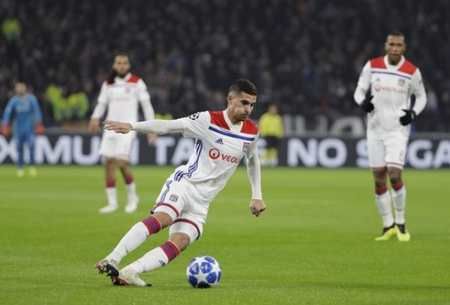 卫提前换上 卫提前换上