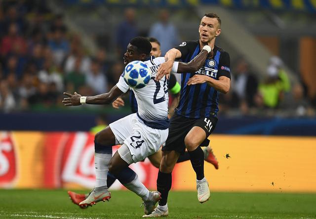 他在西班牙 他在西班牙