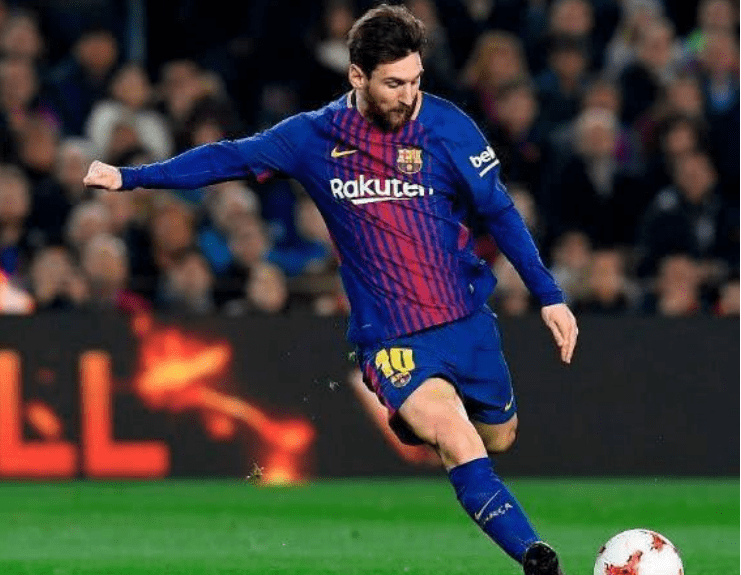 他帮助球队 他帮助球队