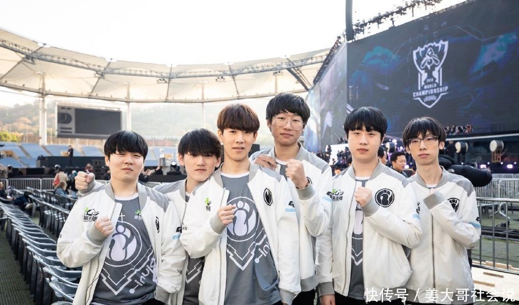 卫冕冠军的 卫冕冠军的