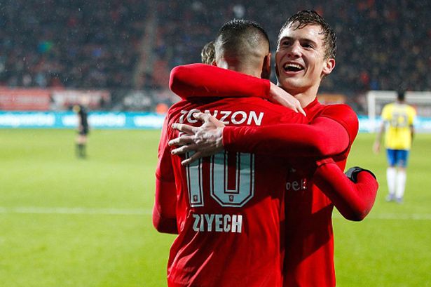 在激烈的比 在激烈的比