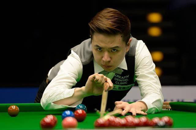 的舆论压力 的舆论压力